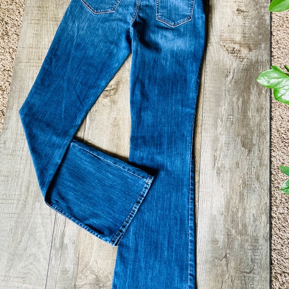 Banana Republic Slim Boot-Cut Jeans - Picture 7 of 16